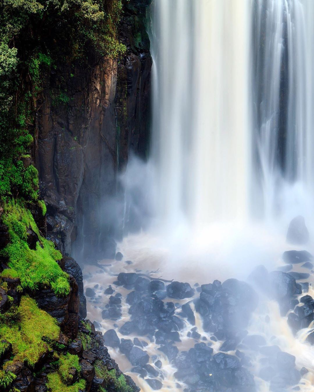 waterfall natgeo