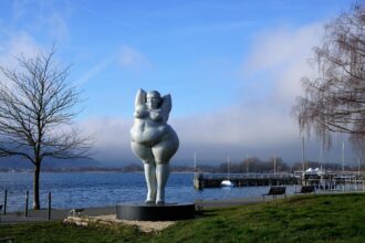 fat statue in Germany