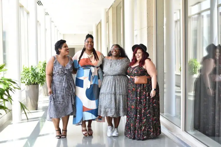 Advertise with The Curvy Fashionista