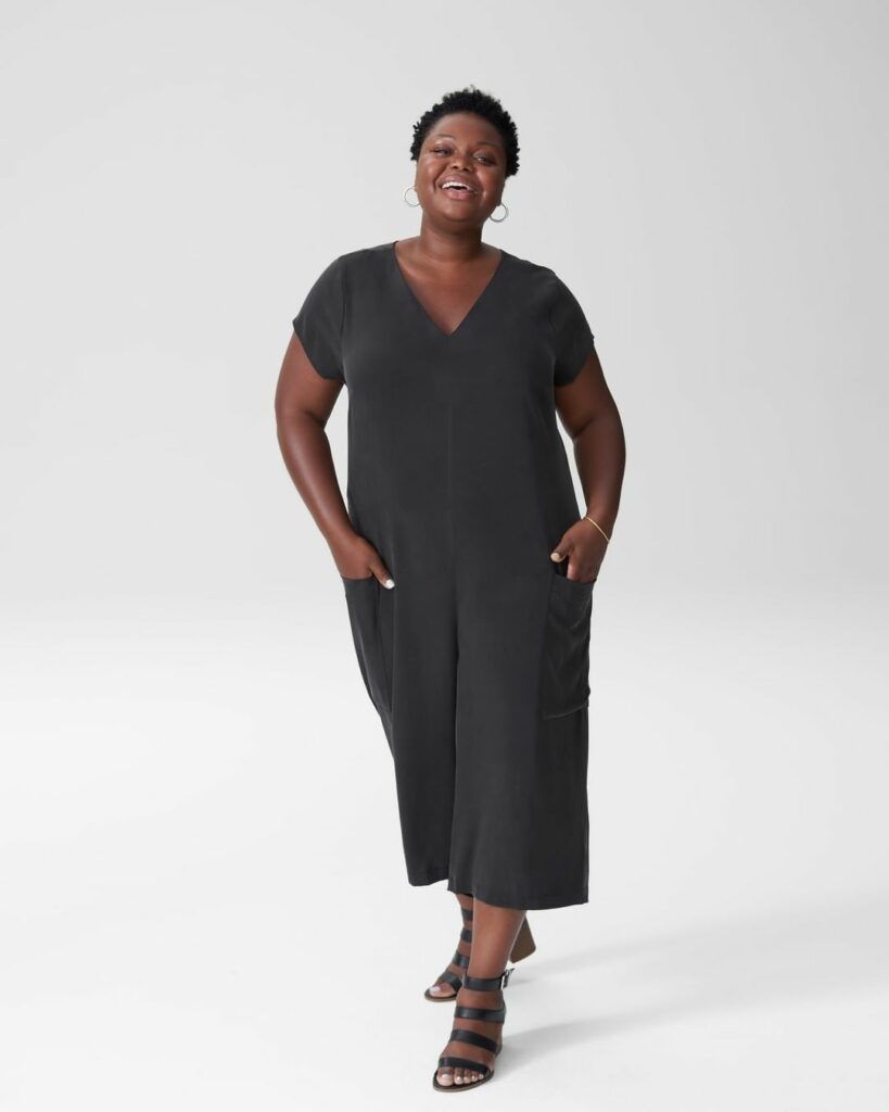 Simply Curvy: 5 Plus Size Minimalist Brands to Keep it Sleek & Chic