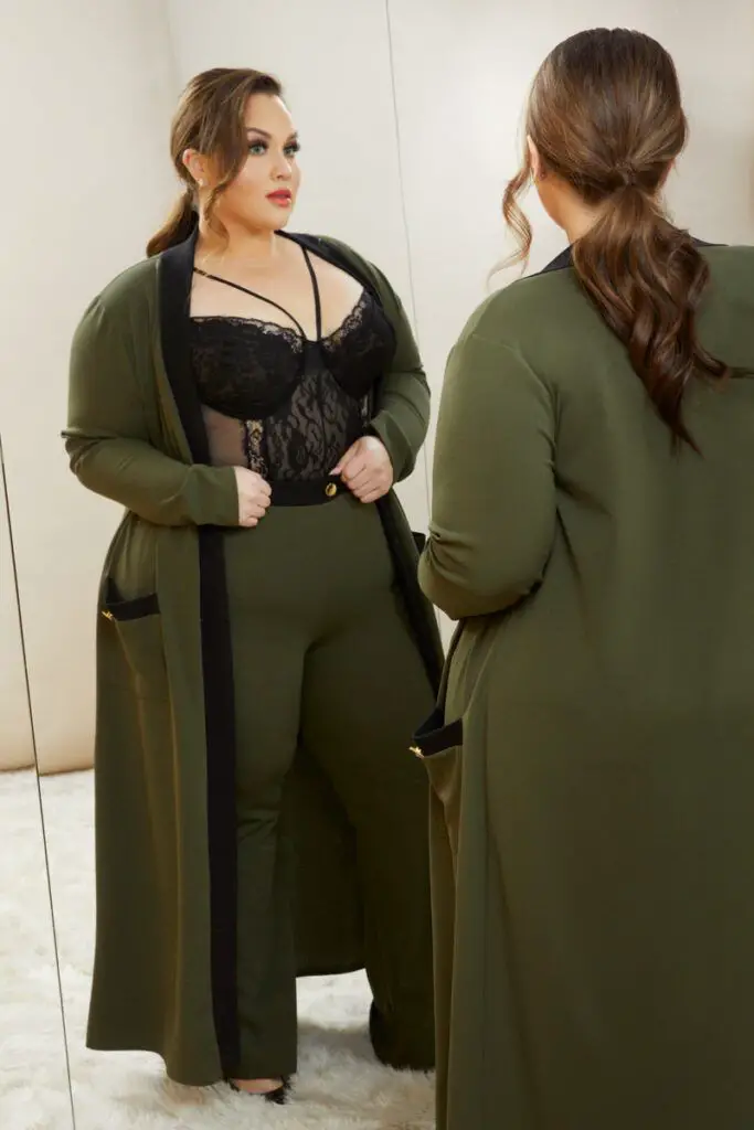 Fashion to Figure Launches Fall 2019 Plus-Size Apparel Collection With   Icon Sarah Rae Vargas