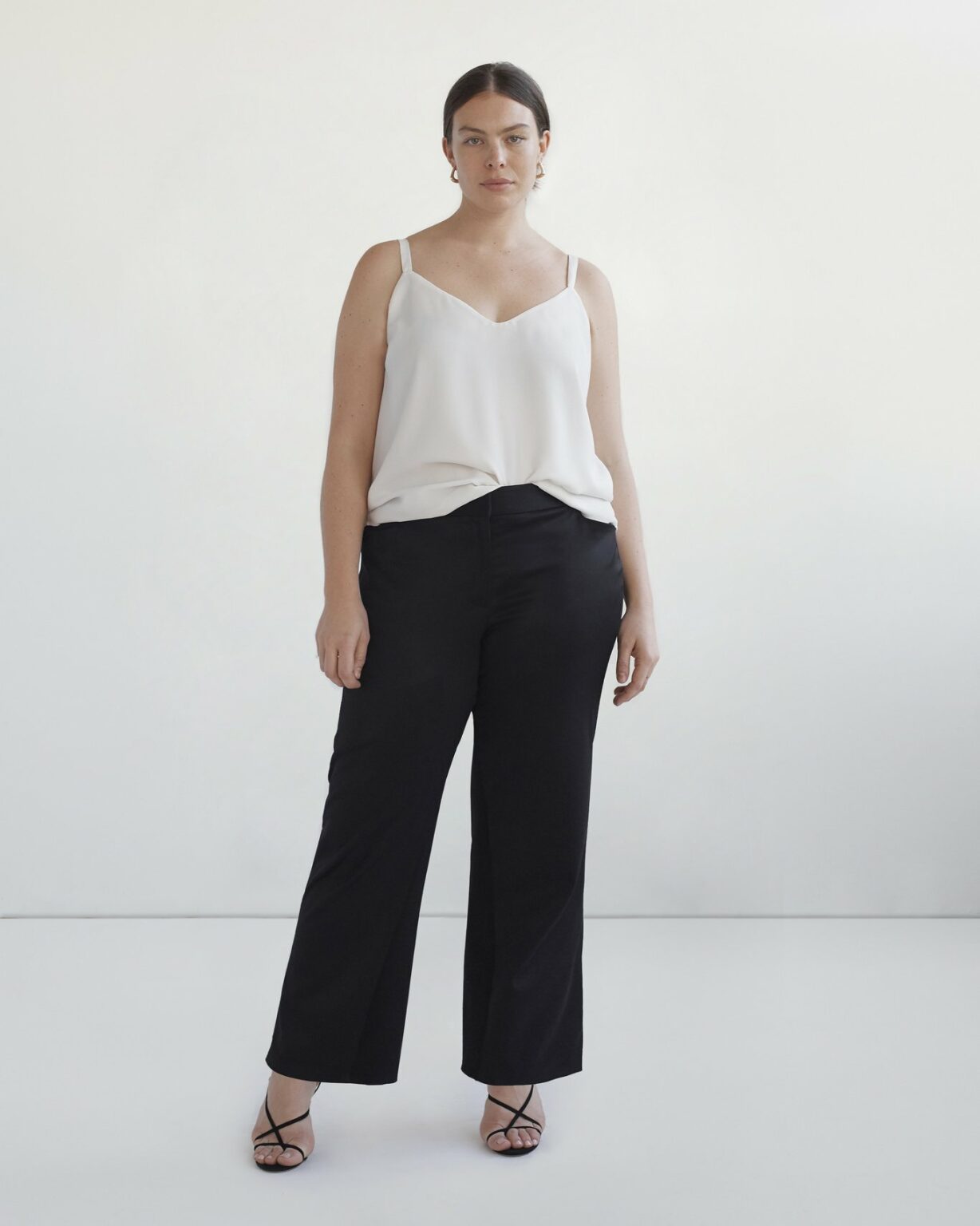 Henning Crosby Pants Front Black 683x@2x.progressive