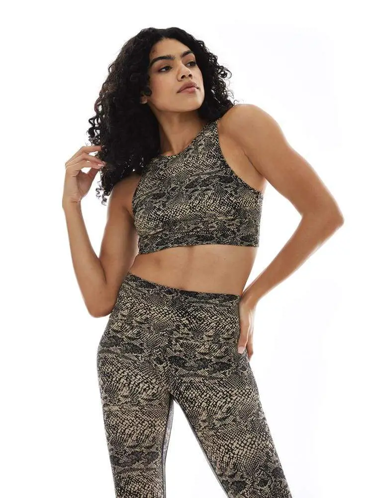 K-Deer Indie plus size activewear brands