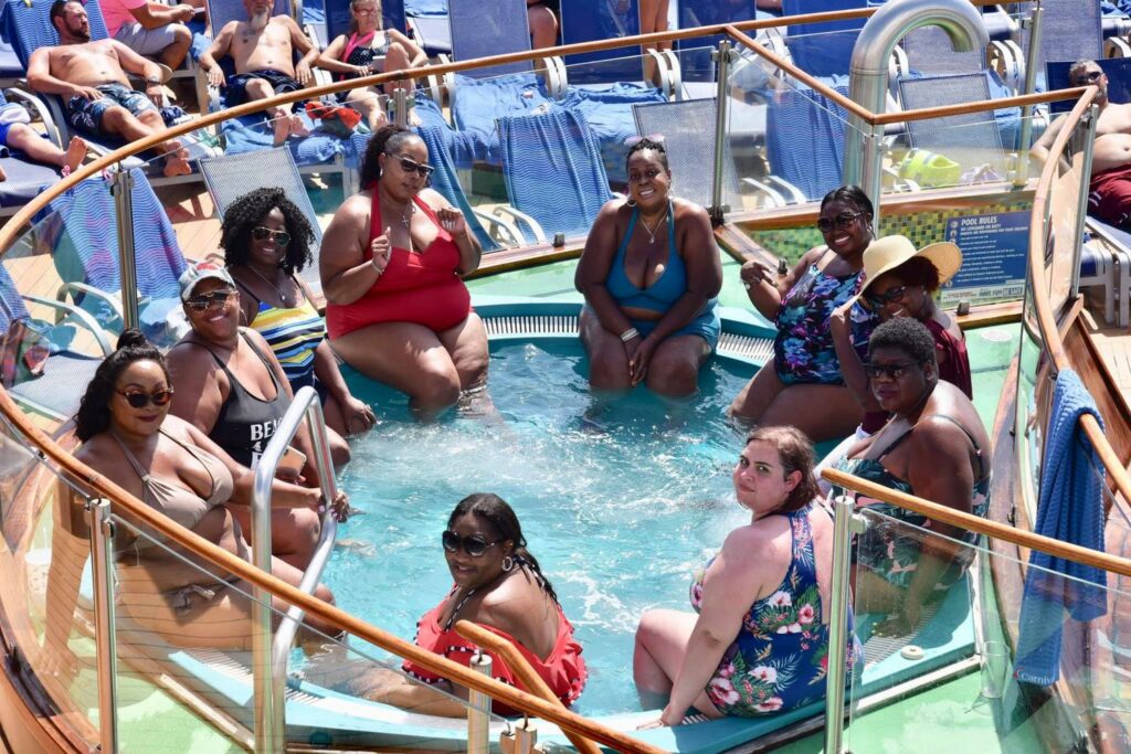 gift ideas for plus size travelers- 2019 TCFCruise with Travel Divas by The Curvy Fashionista