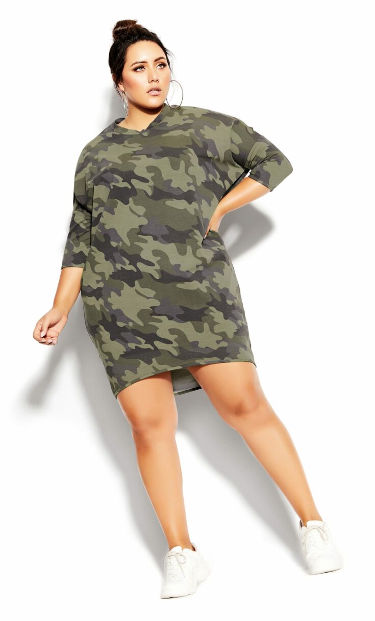 Oversize Camo Top scaled 1