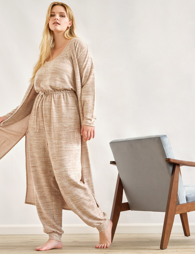 Keeping it Cozy in These Eloquii Lounge Wear Finds!