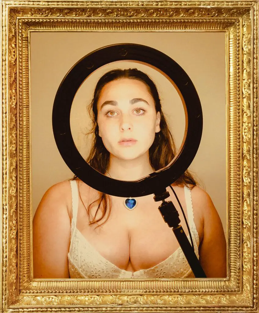 Elle Baez Curates a Plus Size Virtual Gallery for her song, Paint Me