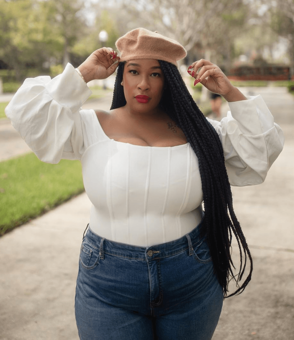 National Curves Day with Essie, Alex, Natalie & EVRI 
