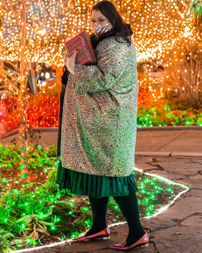 Modcloth giveaway featuring Sarah from Rascal Honey on The Curvy Fashionista