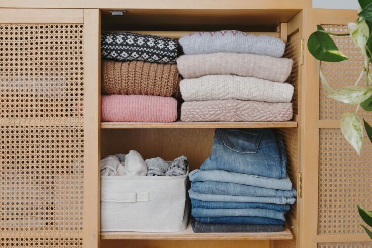 how to organize your closet 2648411 hero 2fed08bfc87f46958ebe797b444fb529 scaled 1