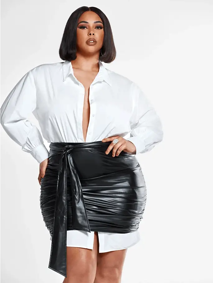 Statement-Making Plus Size Spring Trends mini skirt