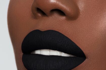 15 Lipsticks to Vamp Up Your Fall Makeup Looks