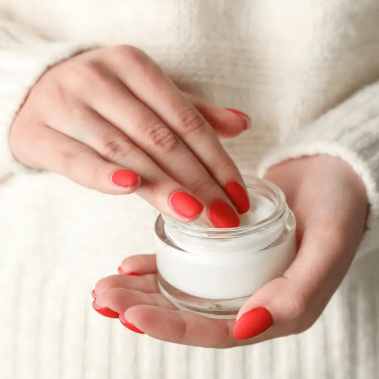 Keep Your Skin Happy With These 9 Skincare Finds