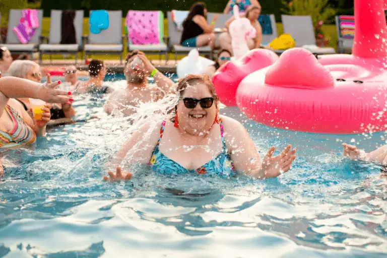 A Few The Memorial Day Sales in Plus Size Fashion to Know!