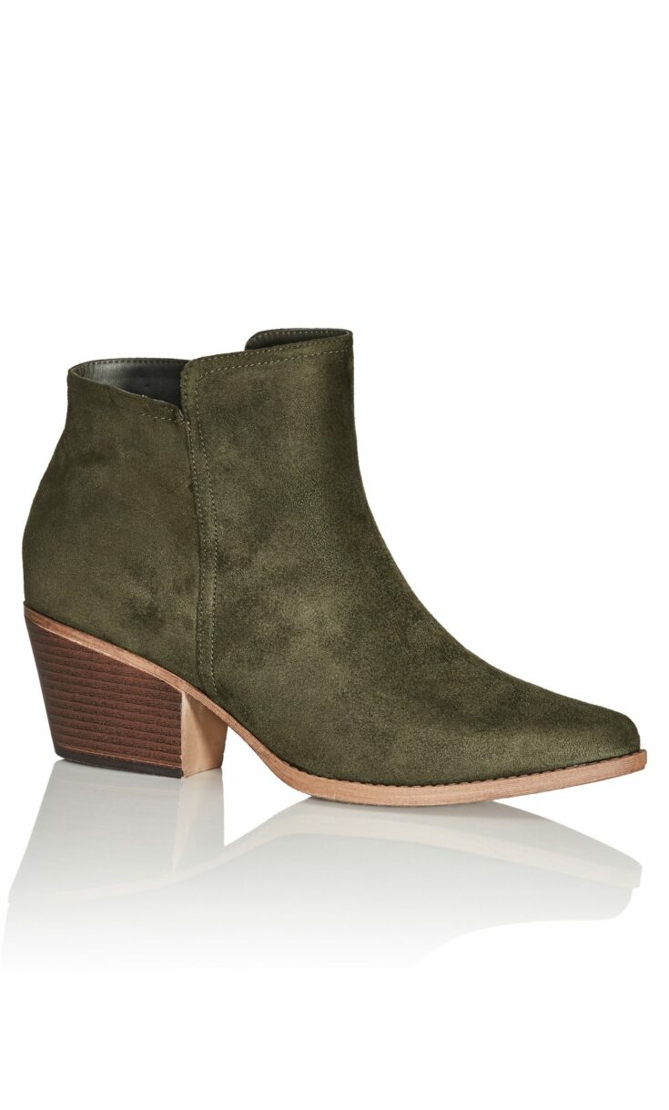 AVEnue Kim Ankle Boot Wide Edith and Wide Calf boots scaled 1
