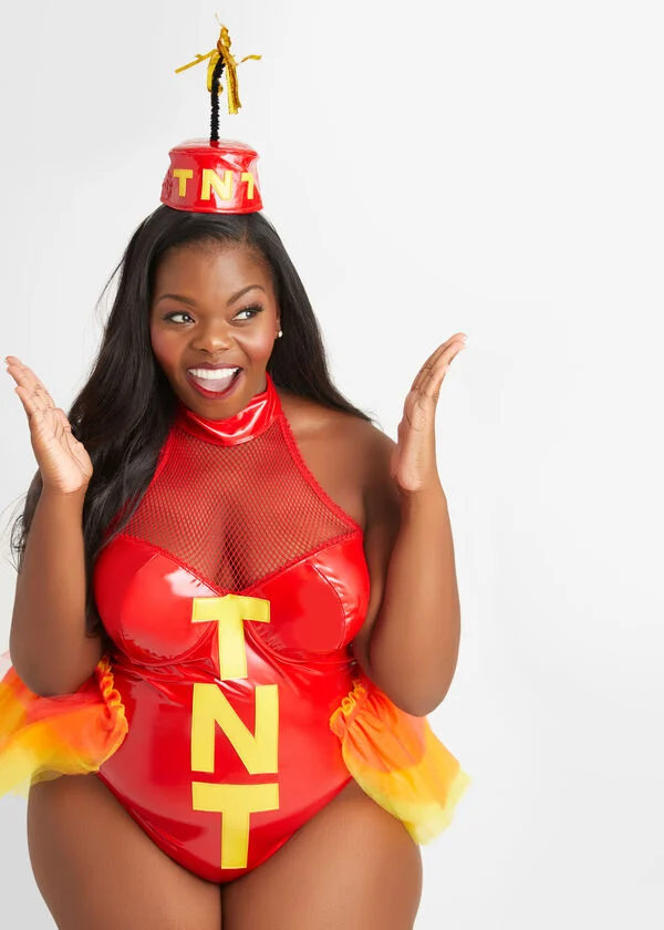 12 Places to Shop for Plus Size Halloween Costumes!