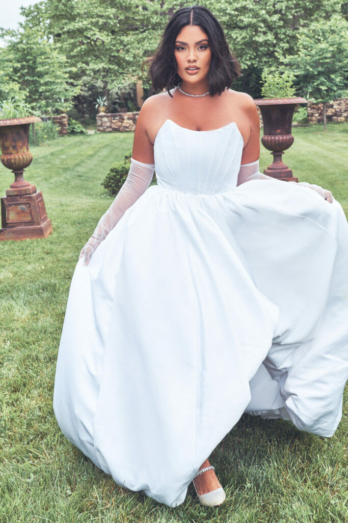 Bridal by Eloquii at Eloquii.comOvercoming my Plus Size Wedding Dress Fears and the My 4 Tips to Help You find YOUR dress!