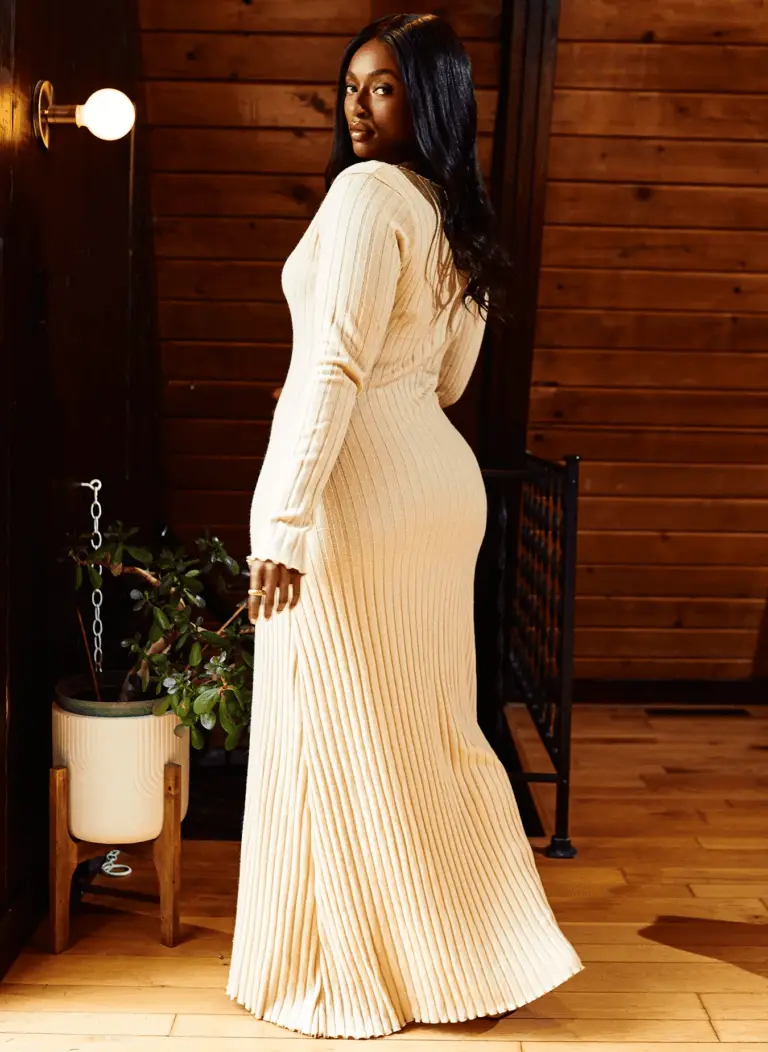 Eloise Ribbed A Line Maxi Dress - White2