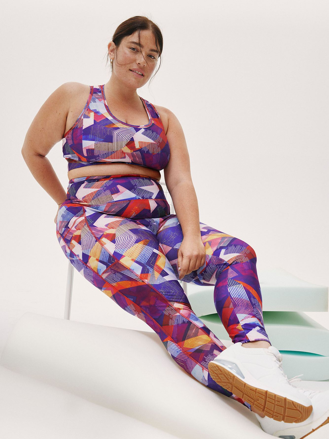 Gammeldags evigt status Need Really Cute and Functional Plus Size Activewear? Here's 30 Places  Where to Find it!