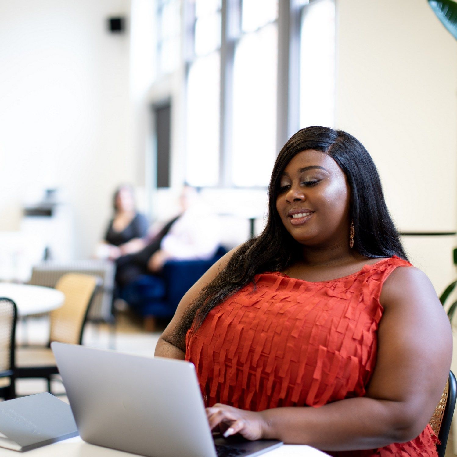 The Executive Presence Myth: Why Being Plus Size Has Nothing to Do with Your Leadership Skills