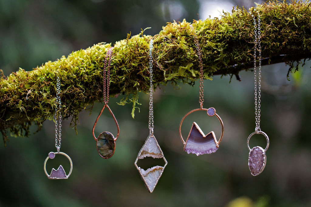 Nature's Twist - size inclusive jewelry brands