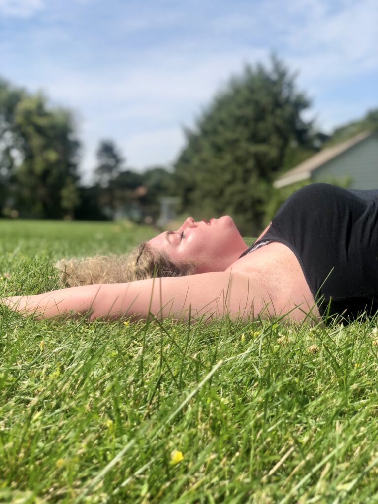 How Breathwork Helped Me Find and Reconnect with My Plus Size Body | The Curvy Fashionista