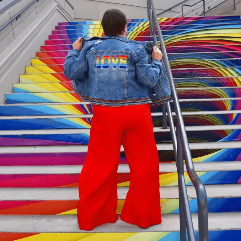 9 BEST Tips for Attending Pride as a Plus Size Babe for the First Time