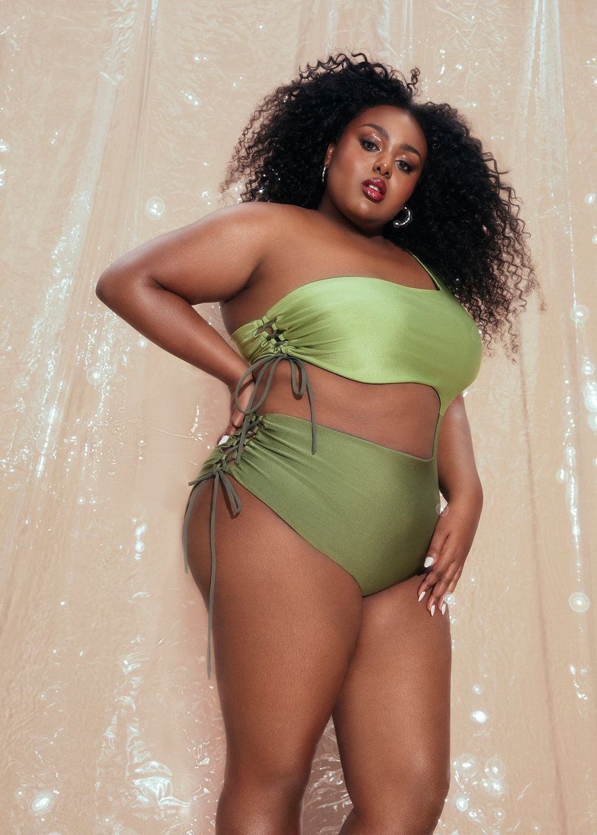 If You're Still Looking for a Fun Plus Size Bathing Suit, Hilary Macmillan  Swimwear Has Got You Covered!