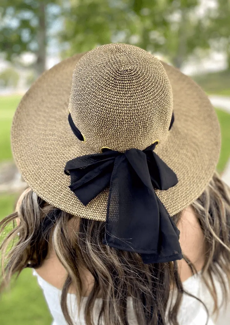 Solara-Summer-Hat-For-Women-UPF-50 القبعات الأكثر أناقة للرؤوس الكبيرة والشعر الكبير للصيف!
