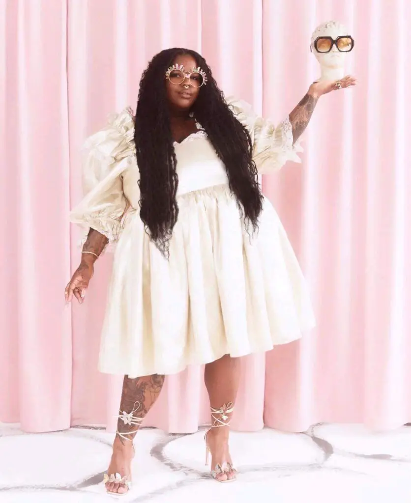 Plus Eyewear Designer & Business Owner, Autianna Wilson Creates the Plus Size Eyewear Campaign She’d Like for All of Us to See