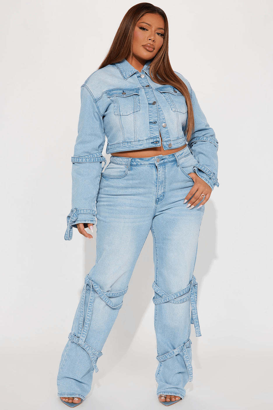 Junior plus size vs woman's plus size