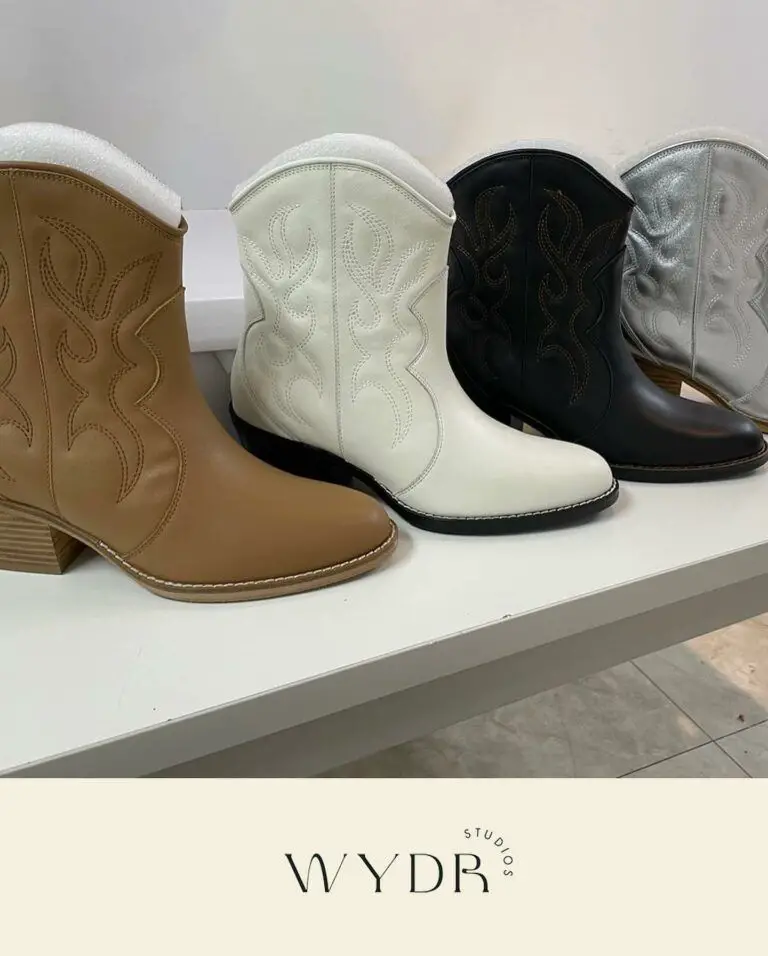 wide width shoes - Image via @wydrstudios