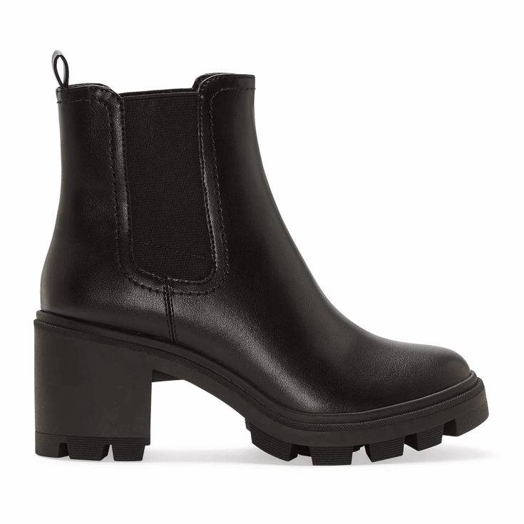 Style Watch: 4 Fabulous Finds to Make Your Plus Size Capsule Wardrobe Pop This Fall-Sweater Gore Chelsea Boot