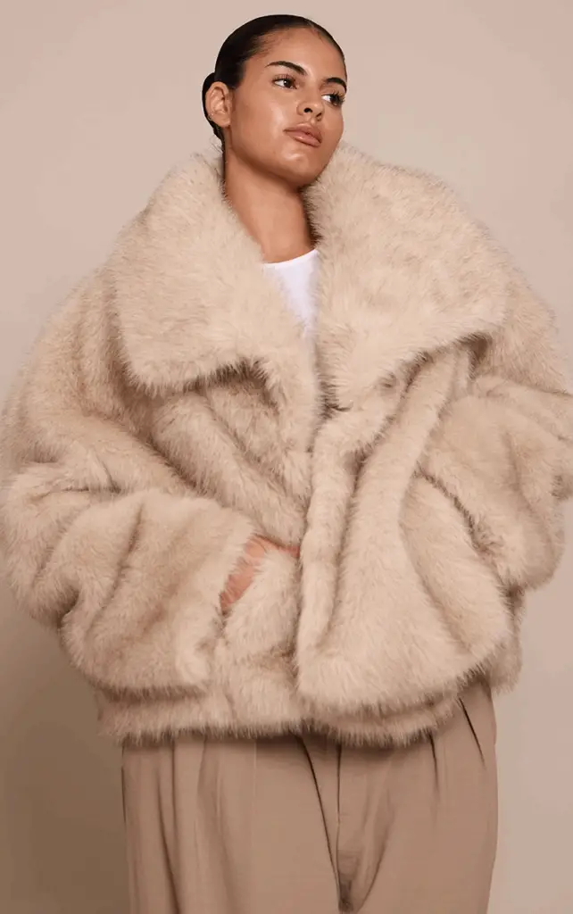 Plus Size Faux Fur Short Shawl Collar Coat
