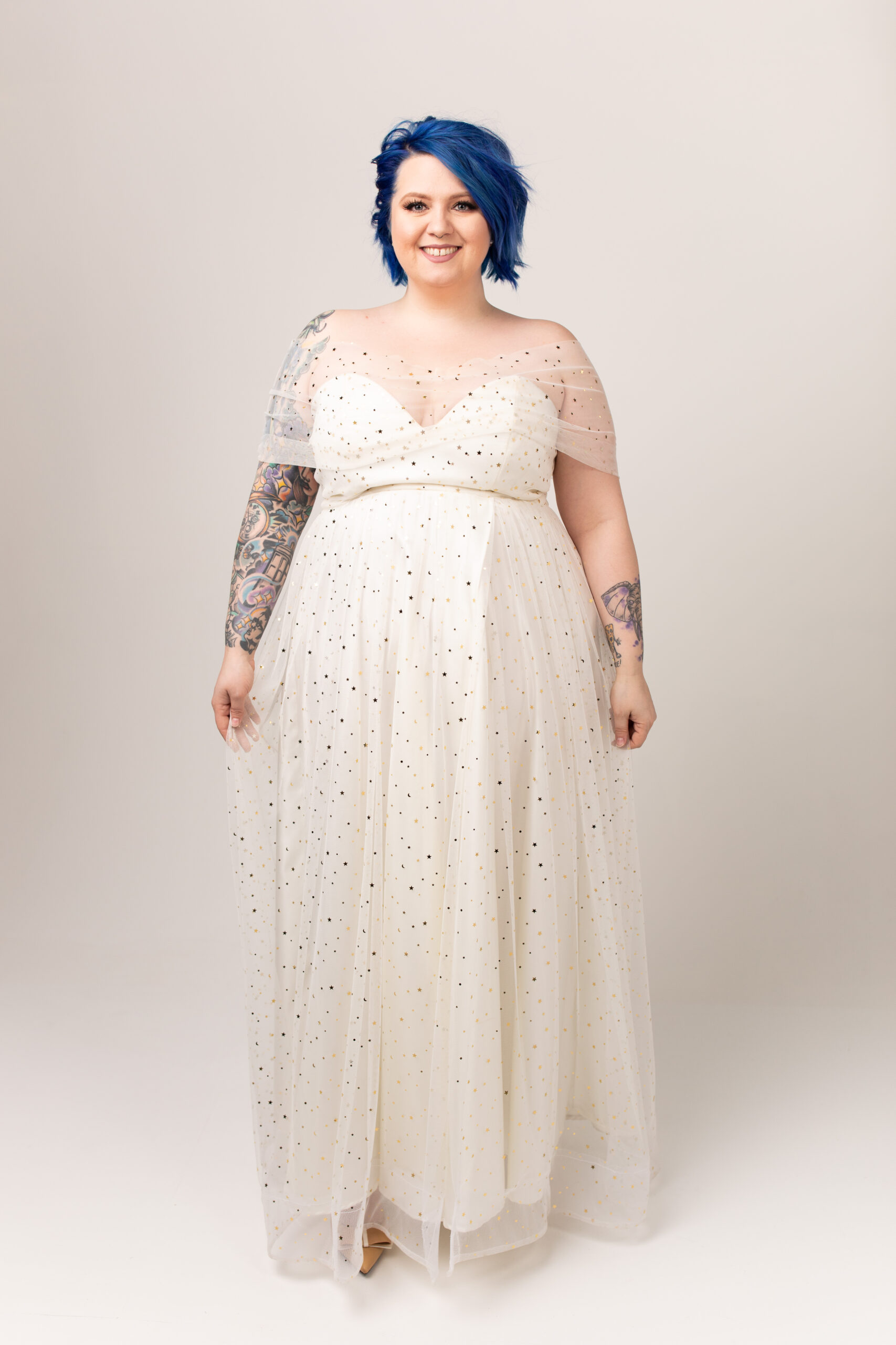 Hannah Caroline Couture is hosting a spectacular plus size Bridal Sample Sale, and you won't want to miss out on this chance to find the gown of your dreams.