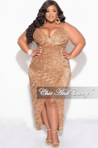 The Chic & Curvy Holiday Collection offers an array of jaw-dropping formal gowns and plus size cocktail dresses that effortlessly blend sophistication with a dash of playful charm.