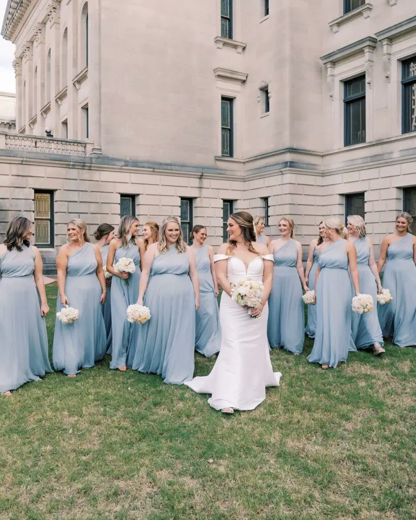 10 Tips for the First Time Plus Size Bridesmaid