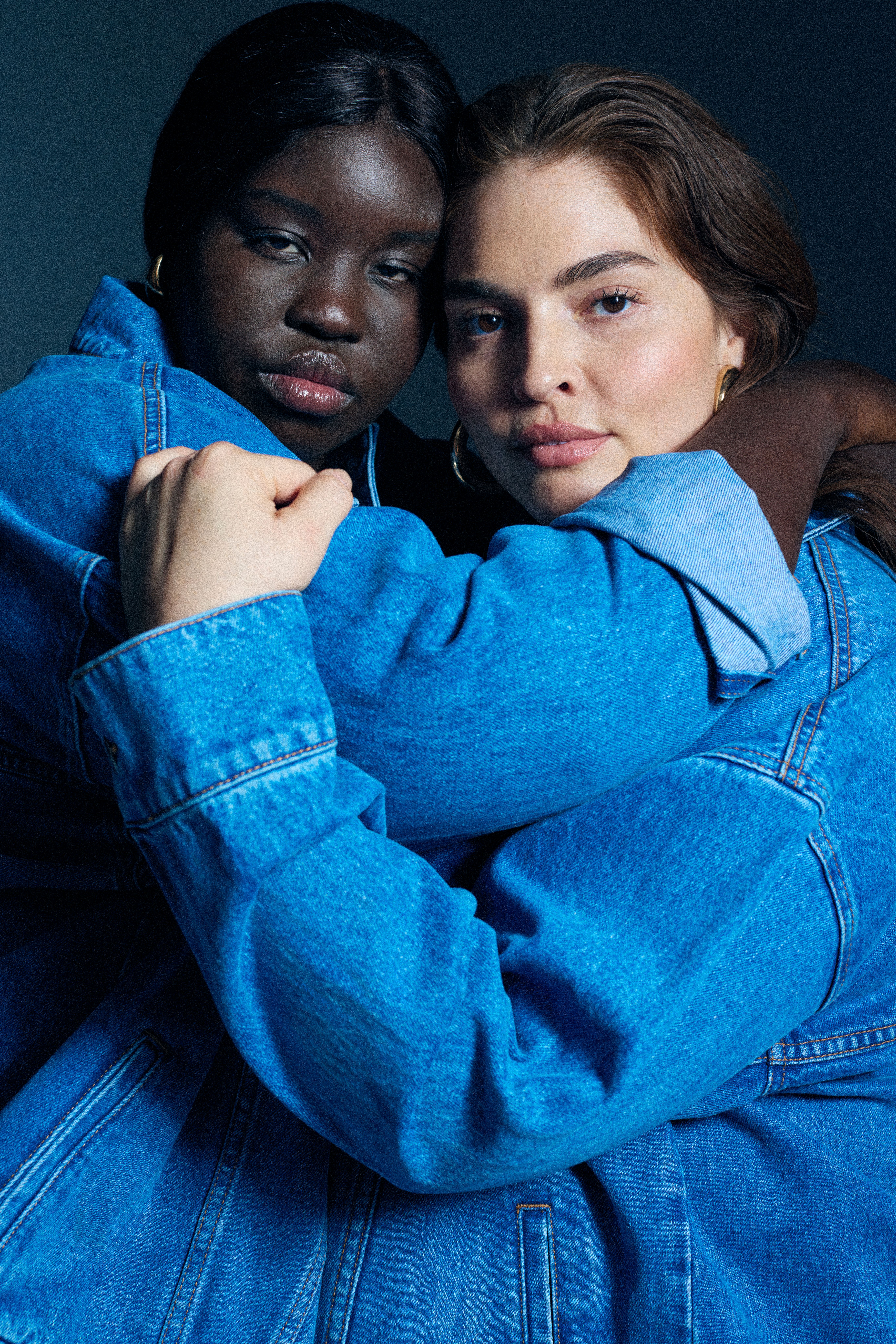 one of our trusted plus size retailers, Eloquii has just dropped their debut Eloquii Denim collection to help you find the plus size jeans your spring wardrobe has been looking for.