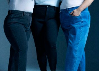 one of our trusted plus size retailers, Eloquii has just dropped their debut Eloquii Denim collection to help you find the plus size jeans your spring wardrobe has been looking for.