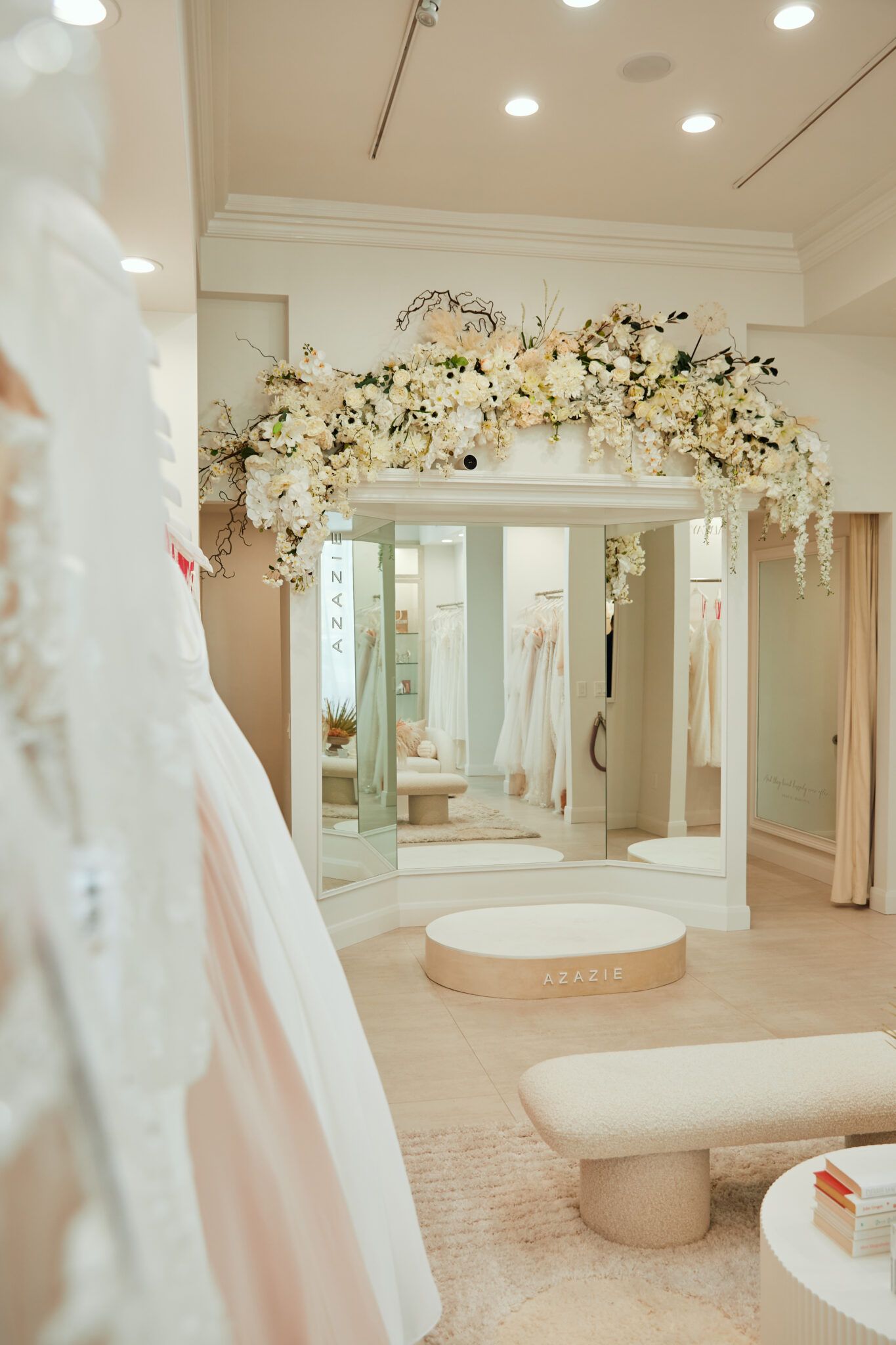 AZAZIE Studio opens in Beverly Hills, California
Azazie Bridal Fair at the Azazie Studio