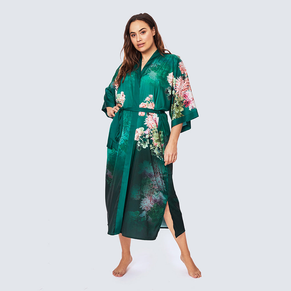 CORAL CHRYSANTHEMUM LONG KIMONO ROBE PLUS SIZE