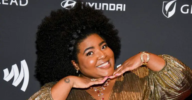 In Need Of A Good Laugh? Follow These 5 Popular Plus-Size Comedians