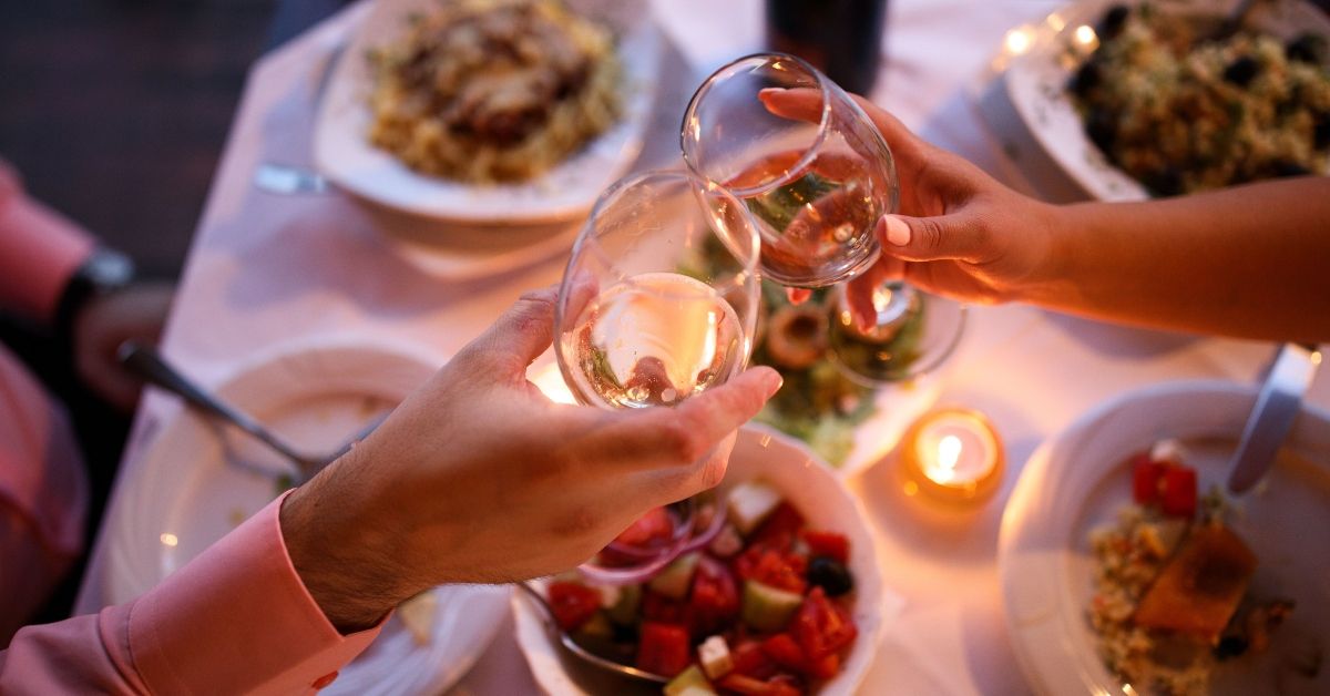 romantic dinner night with your partner