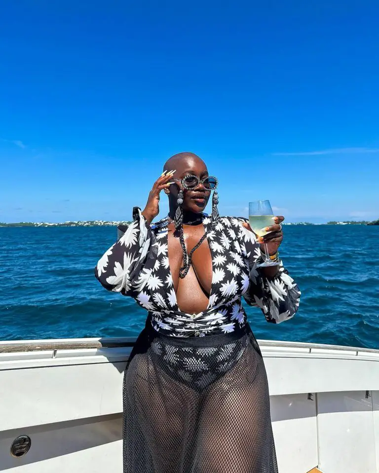 5 Sports Illustrated Plus Size Models Who Are Breaking Big Girl Barriers in a Big Way