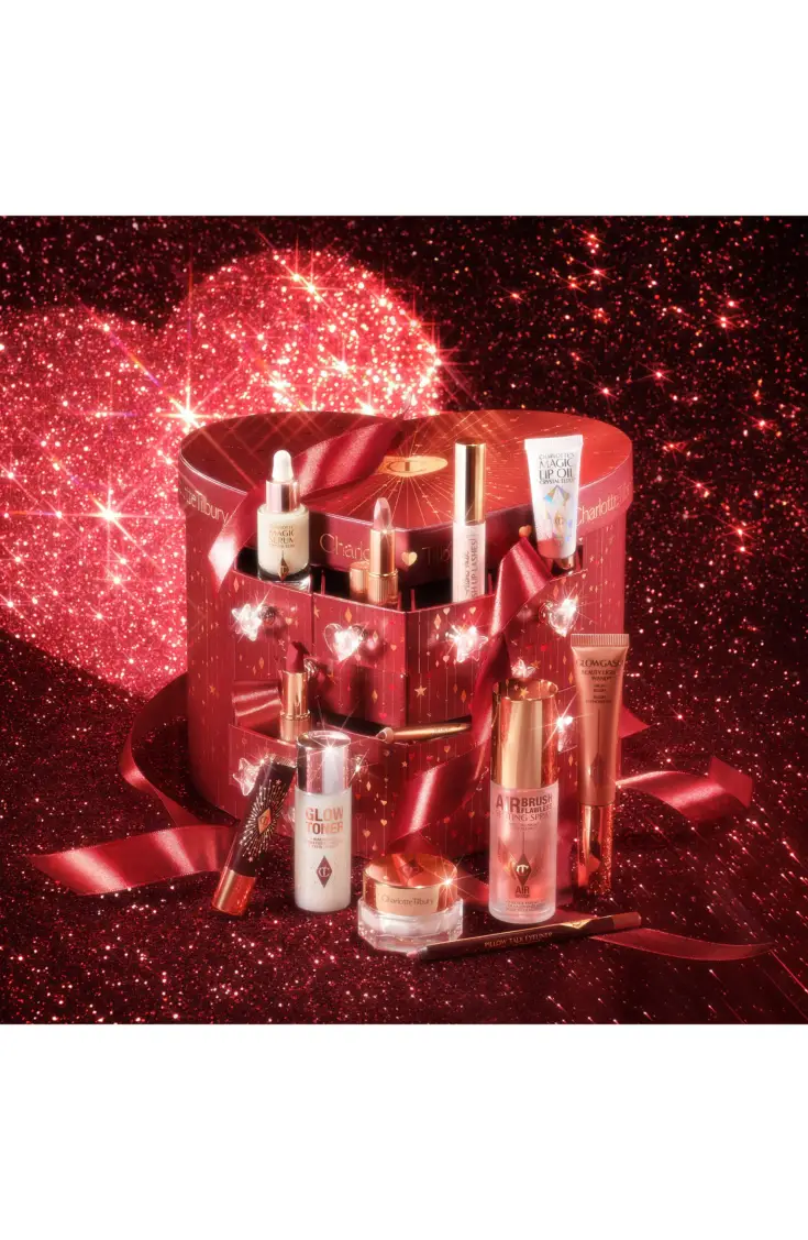 Charlottes Beauty Treasure Chest of Love Advent Calendar 300 Value