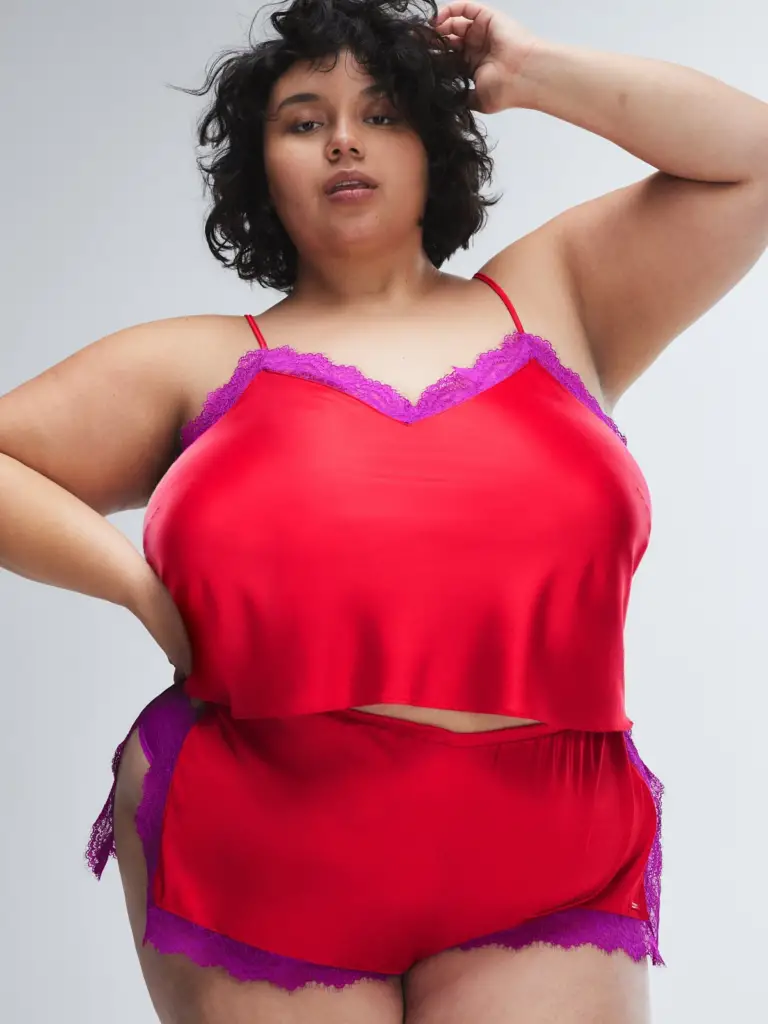 plus size Valentine's Day gifts