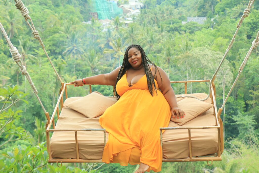 plus size solo travel