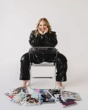 katie-Bradshaw-2-300x375 الحب الذاتي يأتي أولا