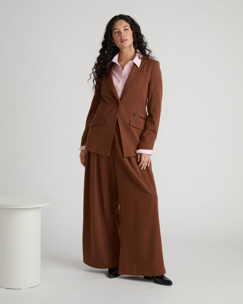 All-Day-Daria-Blazer-in-Pony الدليل النهائي لحجم زائد الحجم لفصل الربيع: صلصة السلطة أصبحت سهلة