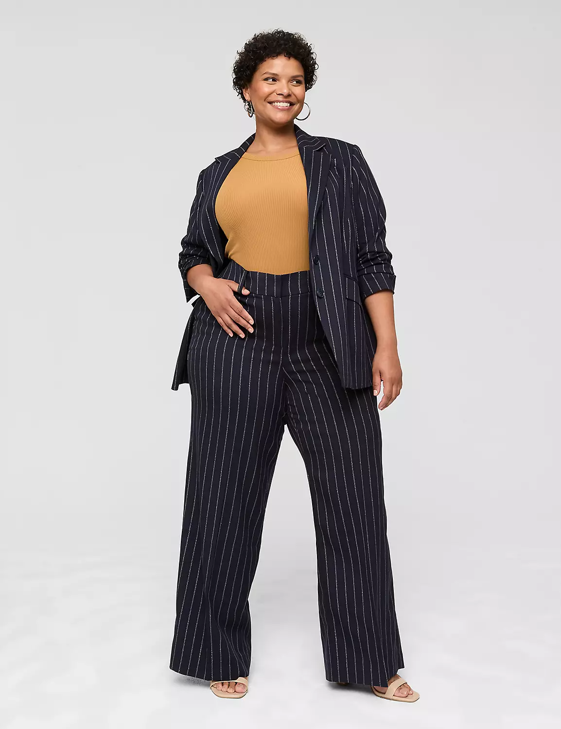 Lurex-Perfect-Drape-Pinstripe-Blazer-2 الدليل النهائي لحجم زائد الحجم لفصل الربيع: صلصة السلطة أصبحت سهلة